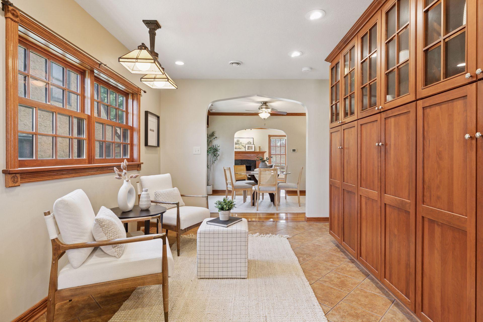 1607 Pinehurst Avenue