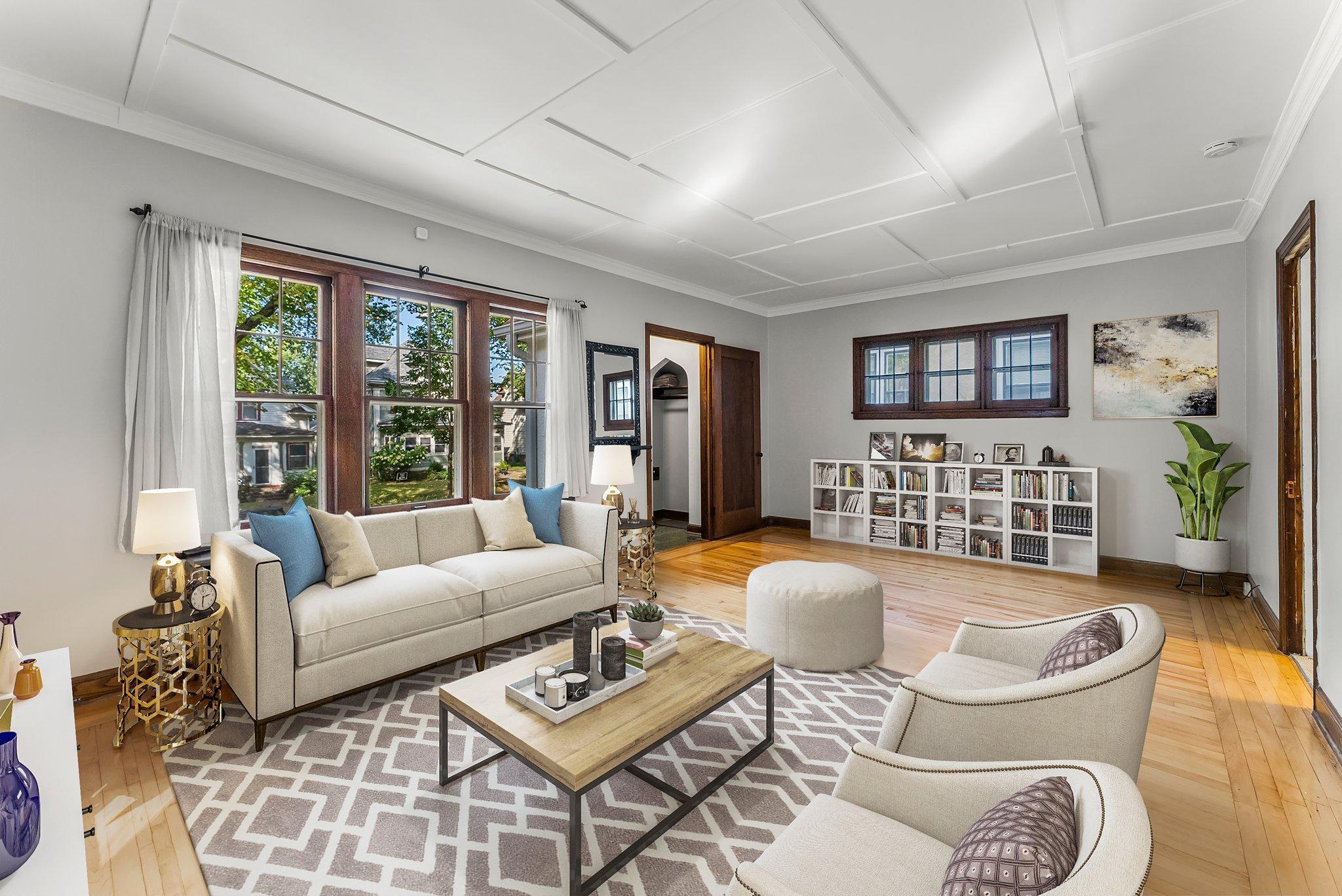 2533 Pierce Street NE