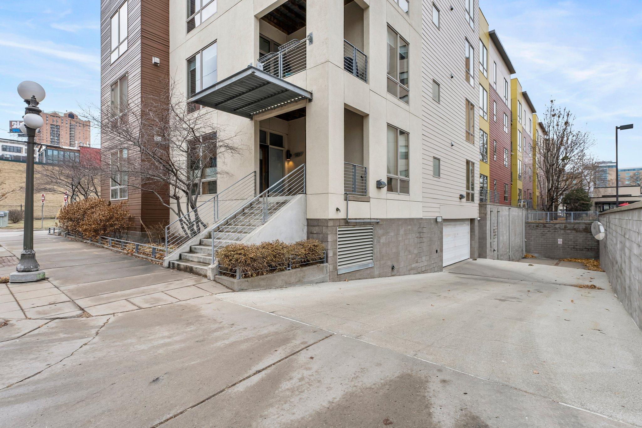 490 N Temperance Street Unit: 204