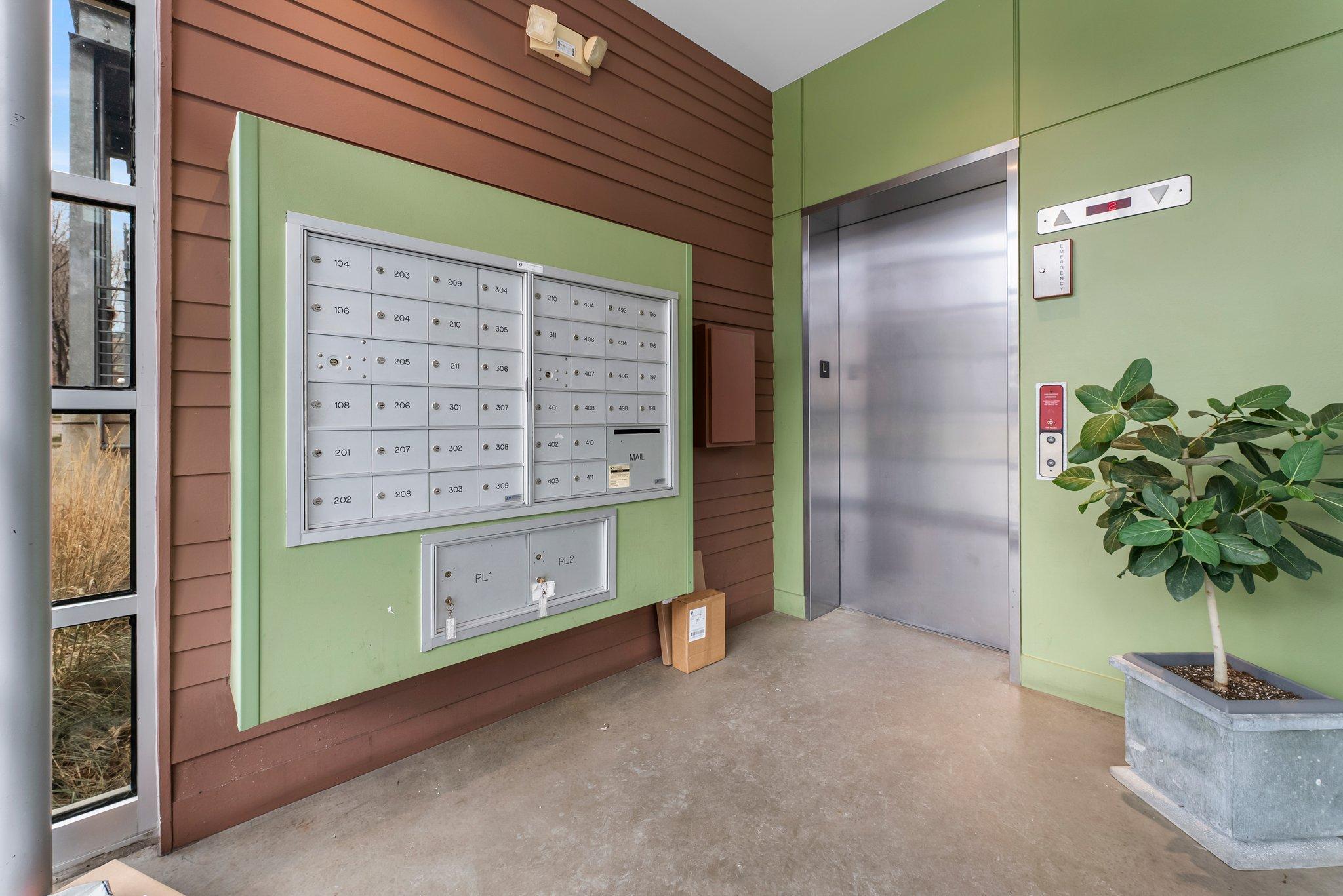 490 N Temperance Street Unit: 204