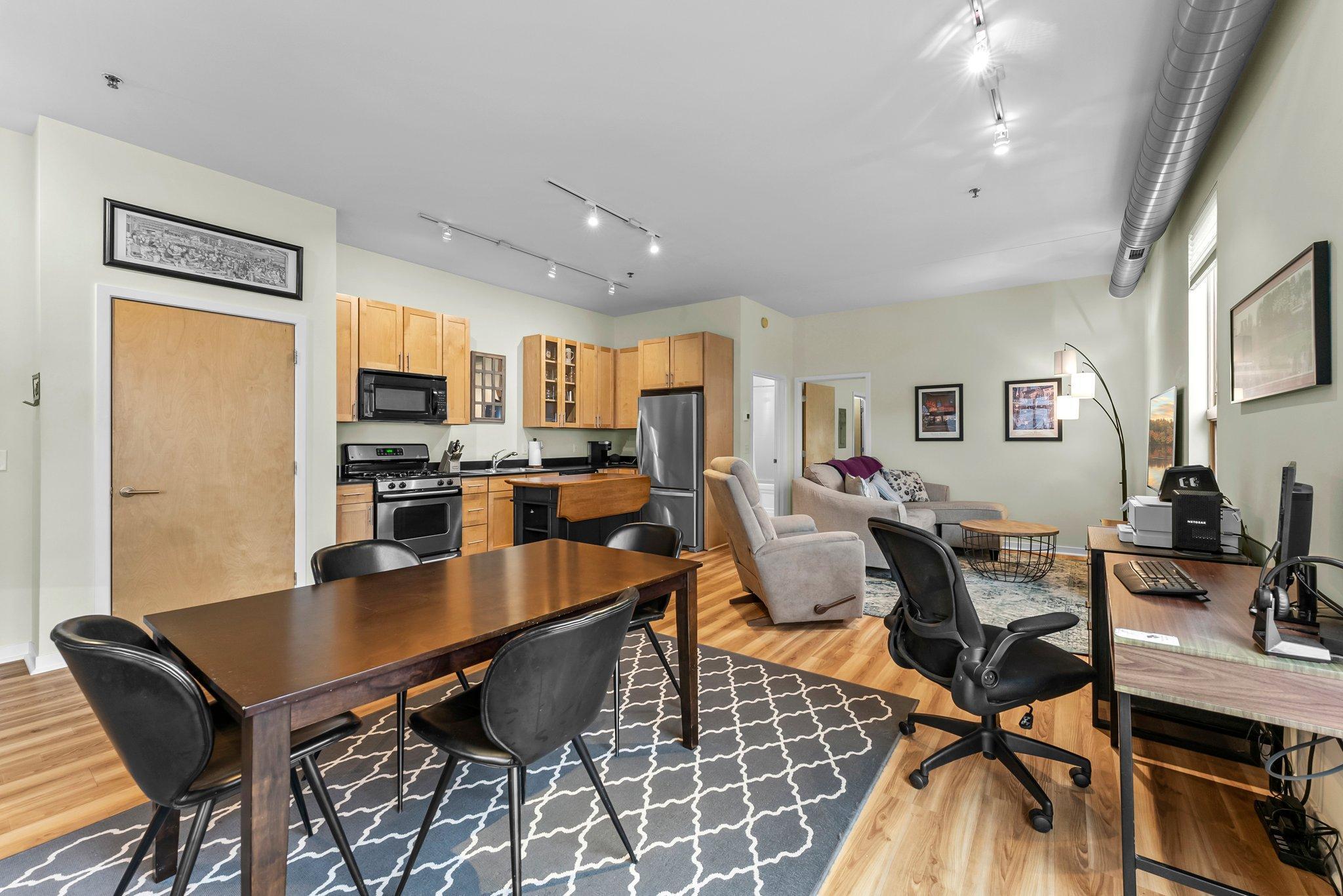 490 N Temperance Street Unit: 204