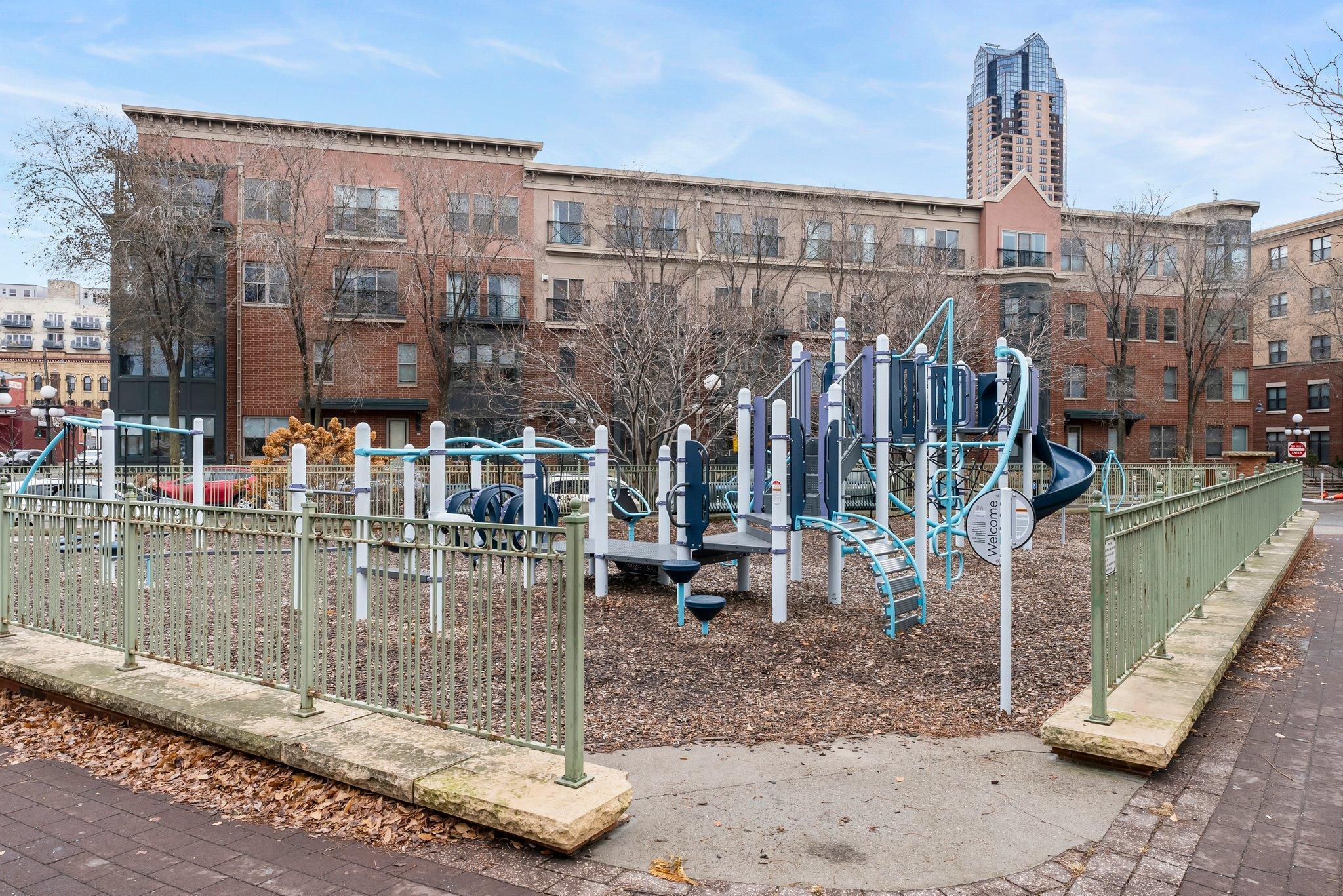 490 N Temperance Street Unit: 204