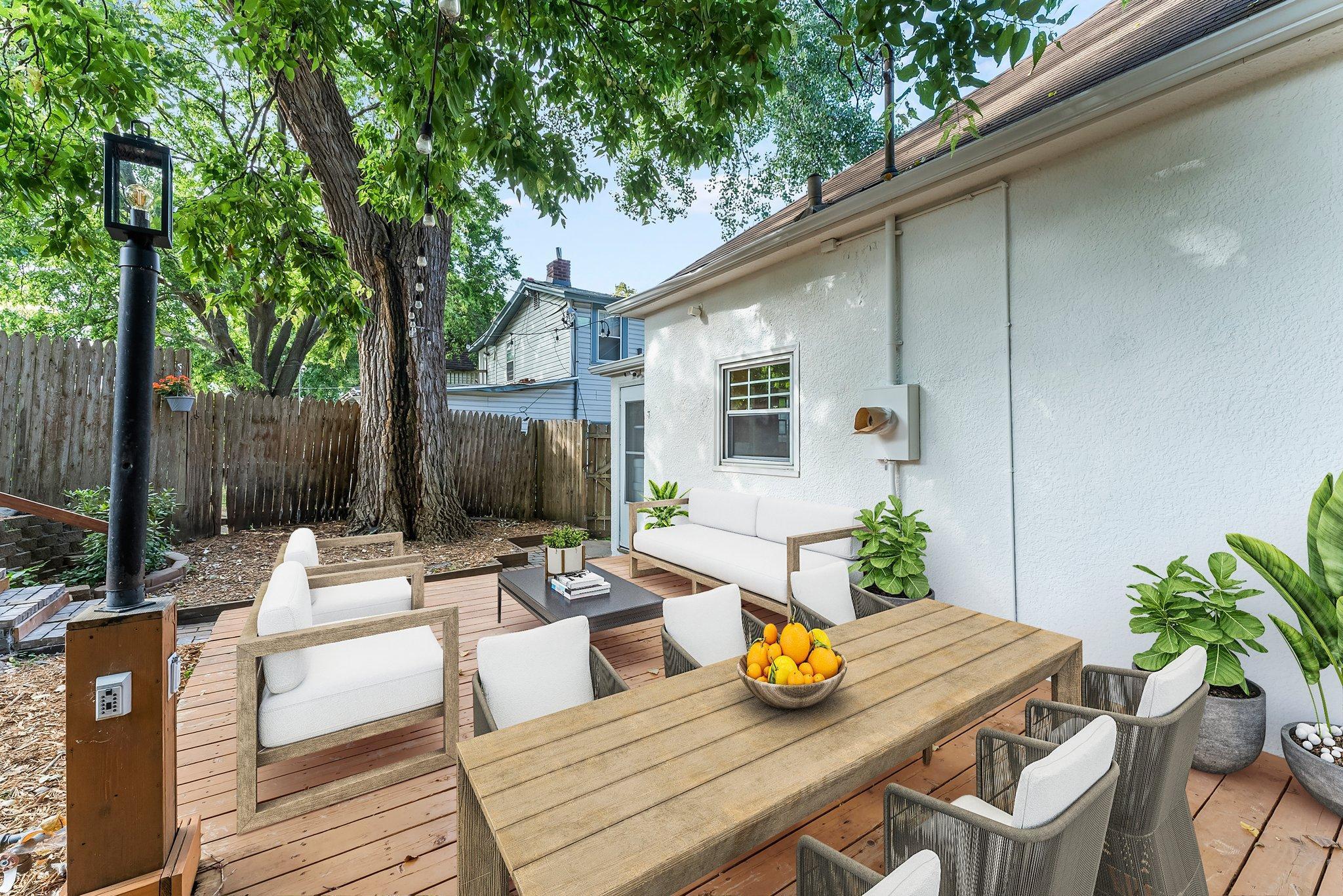 2533 Pierce Street NE