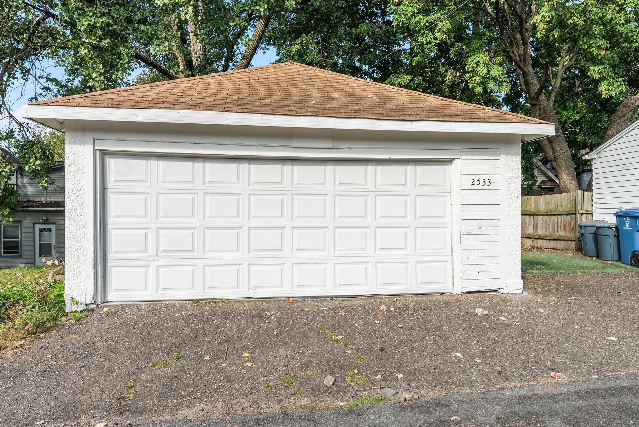 2533 Pierce Street NE