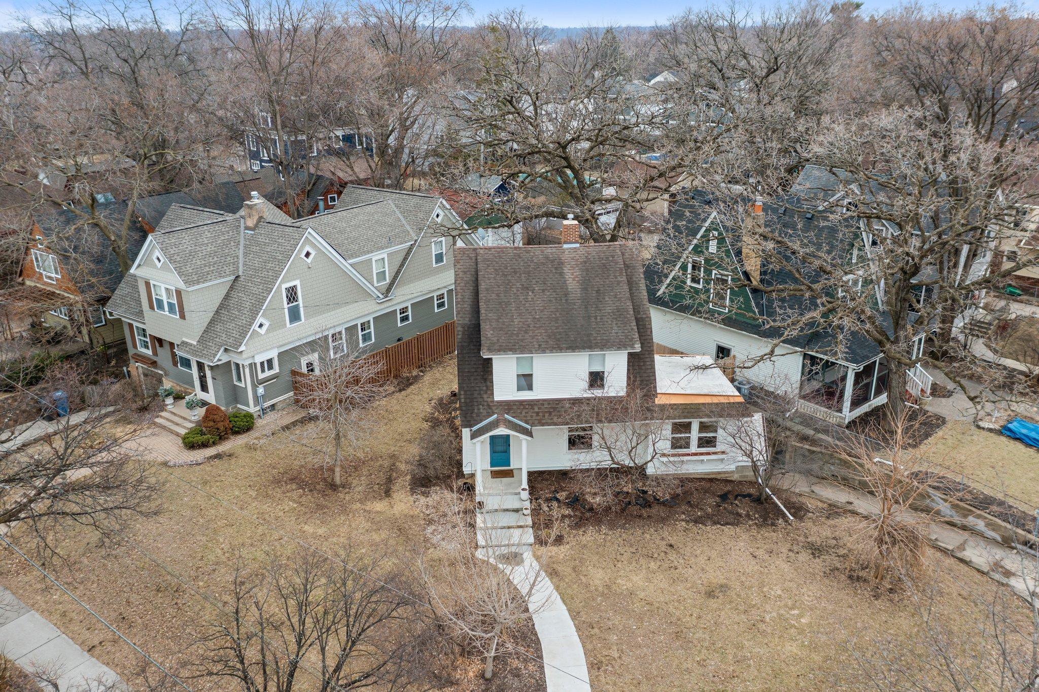 4001 Sheridan Avenue S