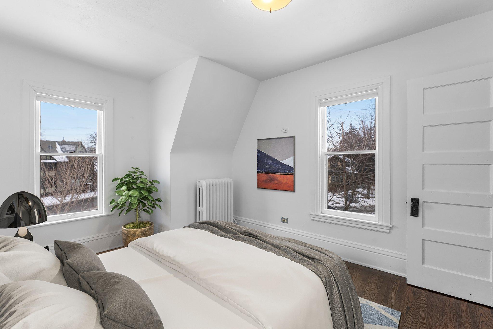 4001 Sheridan Avenue S