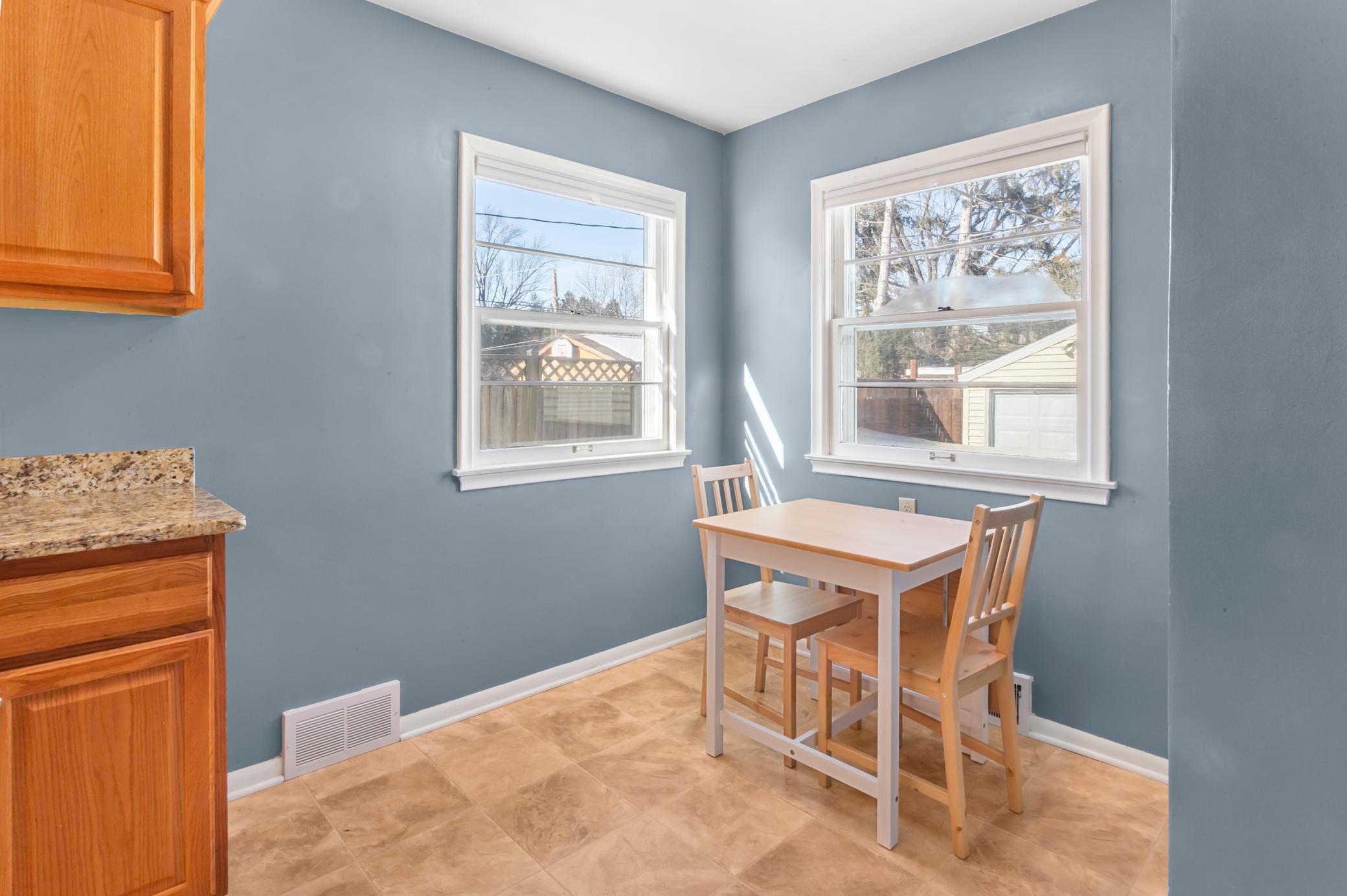 831 California Avenue W