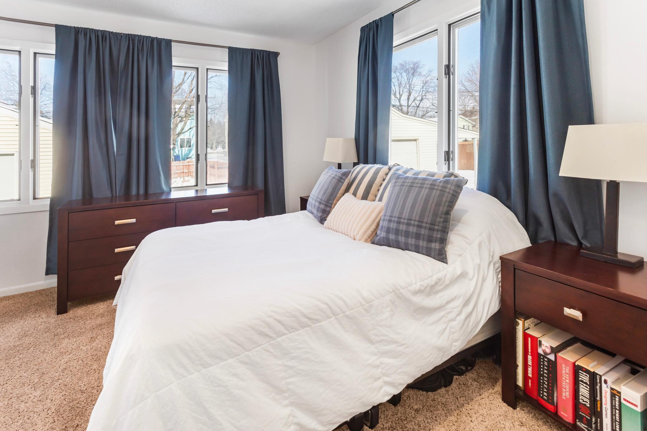 831 California Avenue W