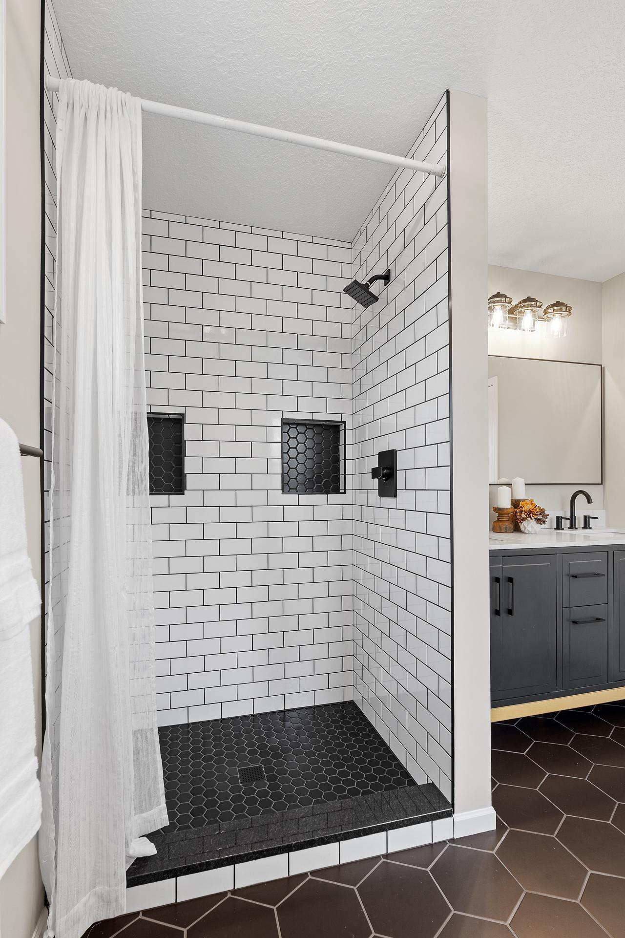 20651 Hazelwood Trail