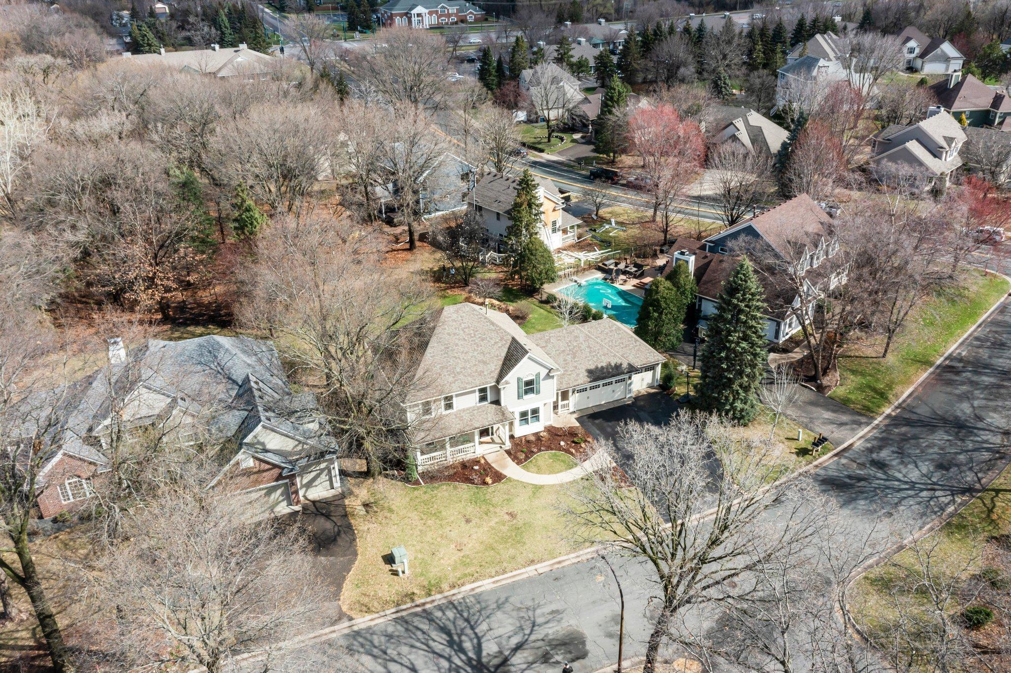 515 Harbor Court
