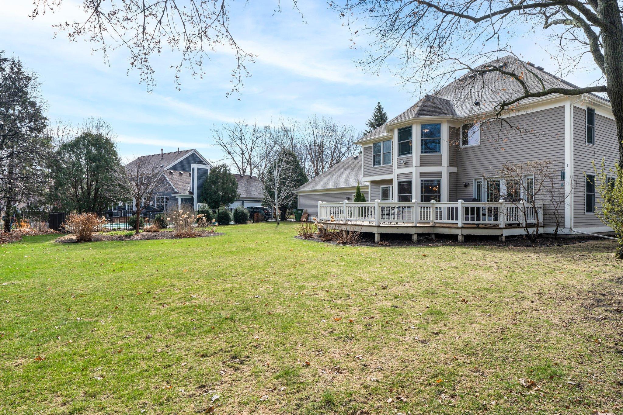 515 Harbor Court