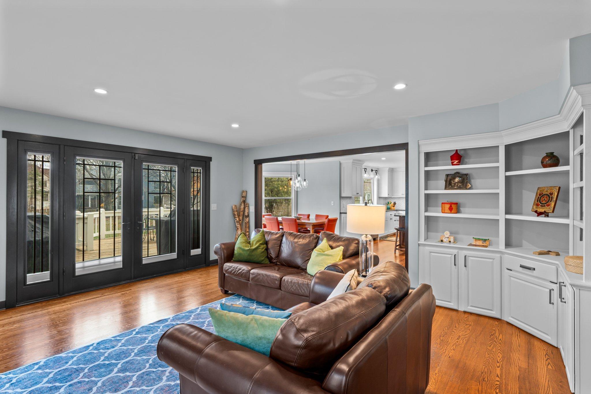 515 Harbor Court
