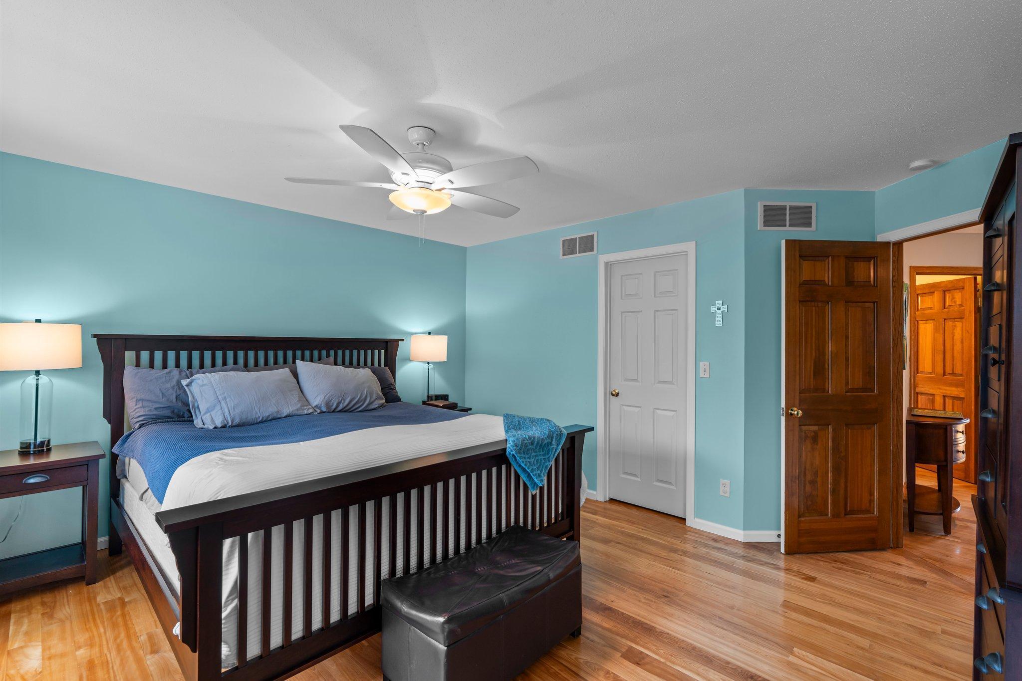 515 Harbor Court