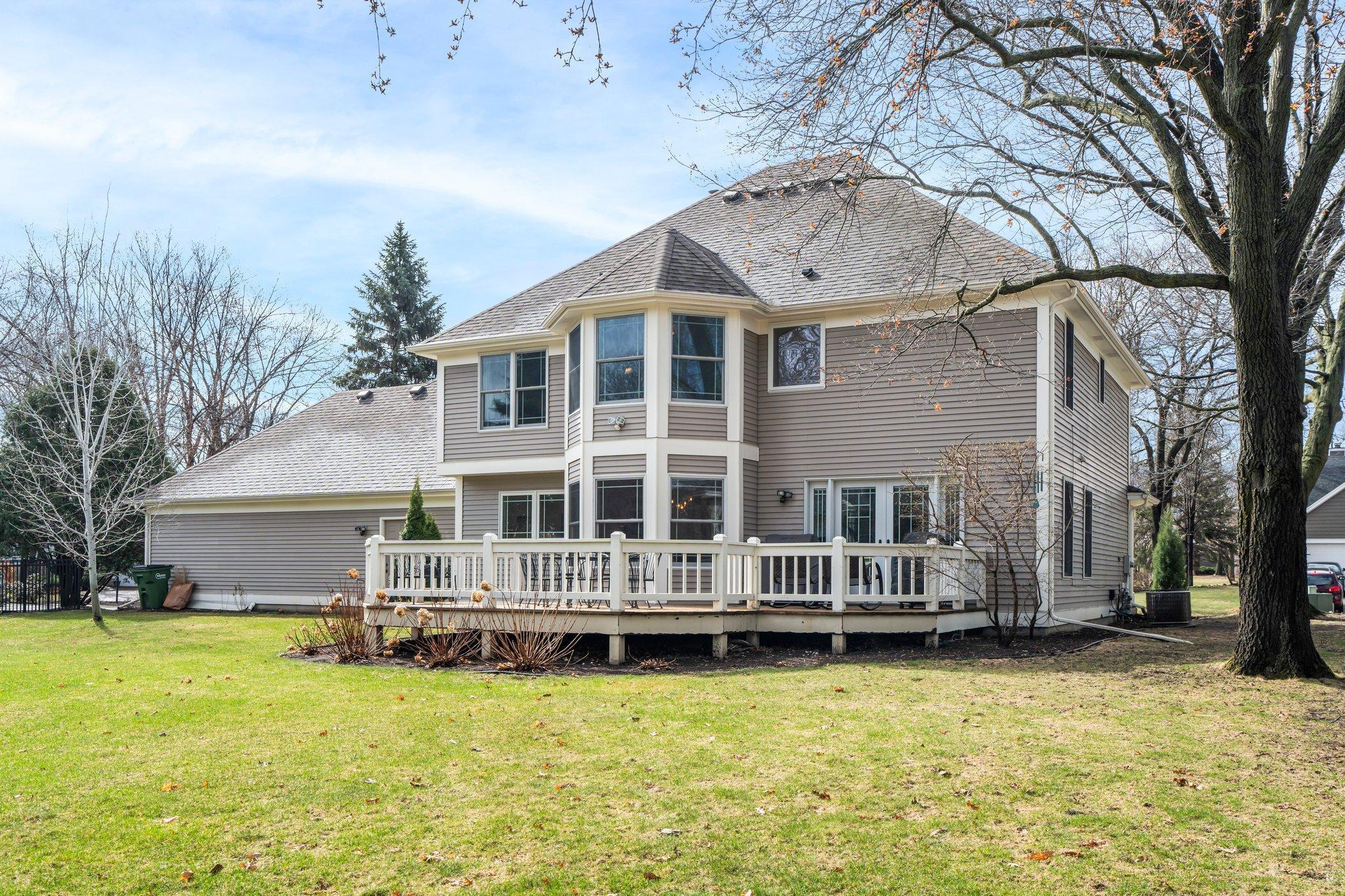 515 Harbor Court