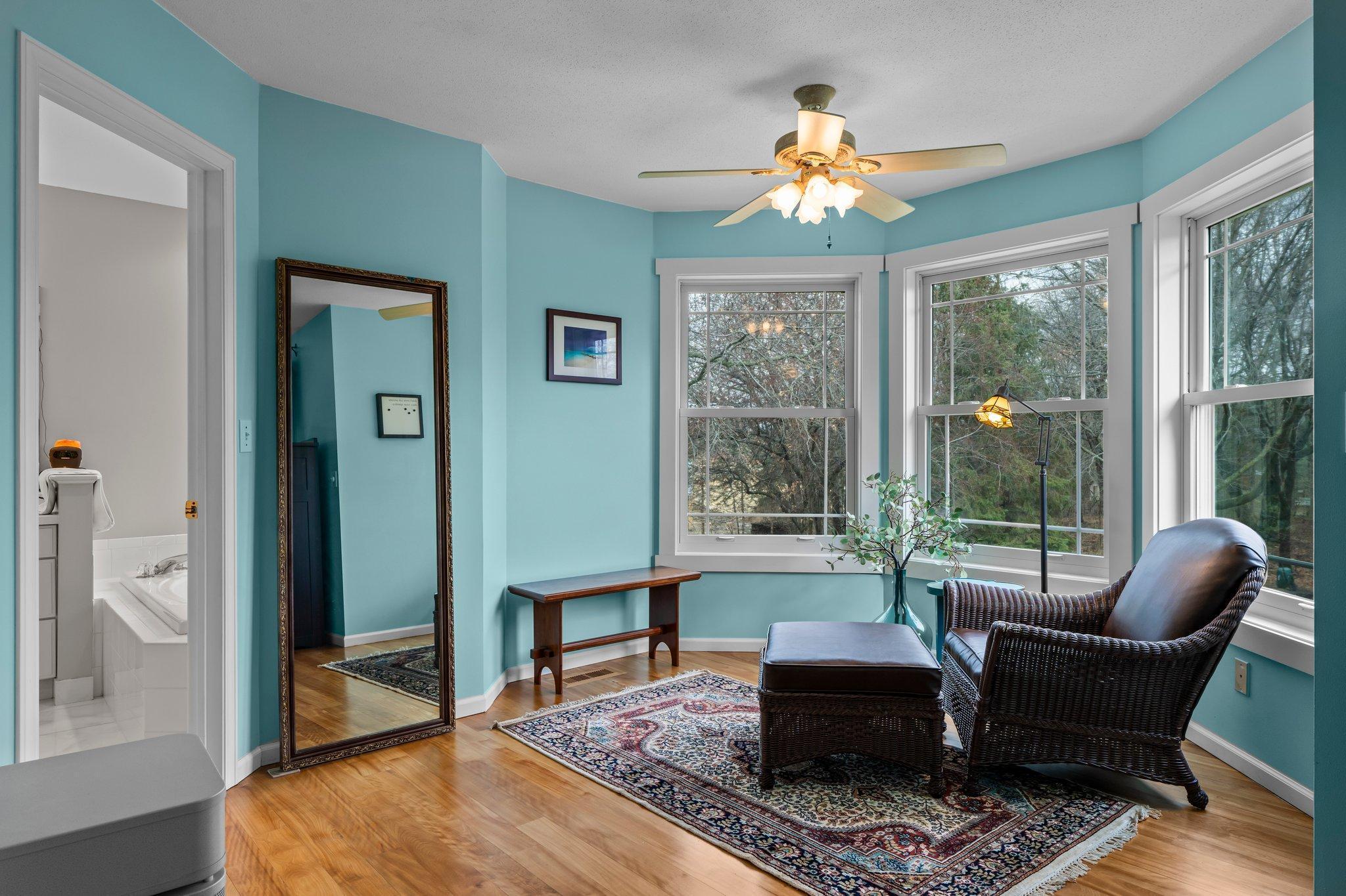 515 Harbor Court
