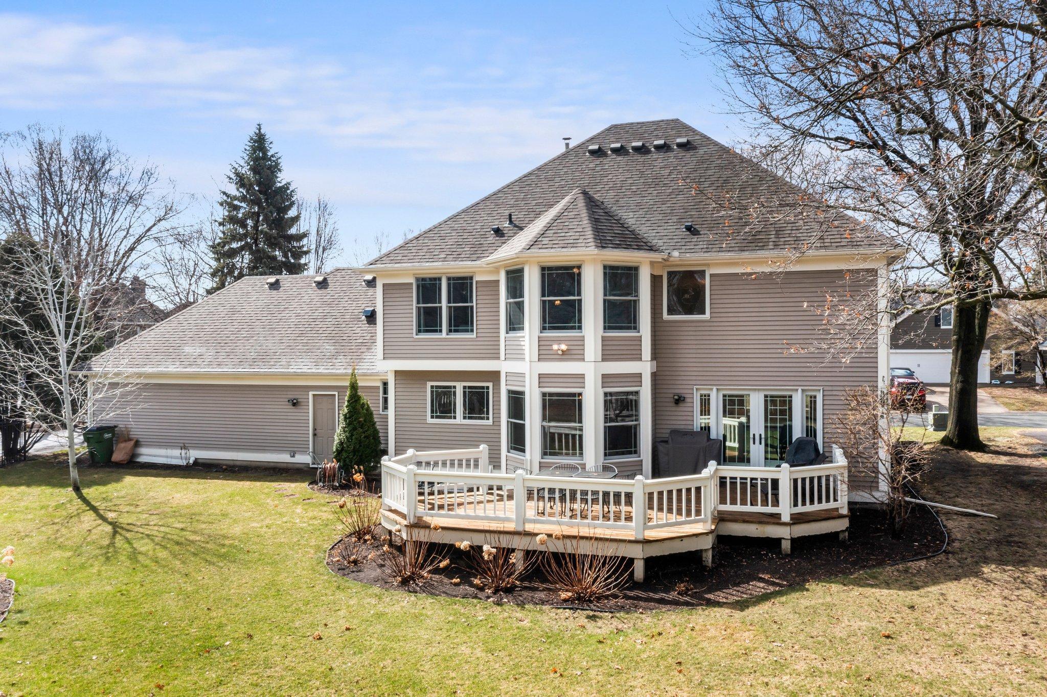 515 Harbor Court