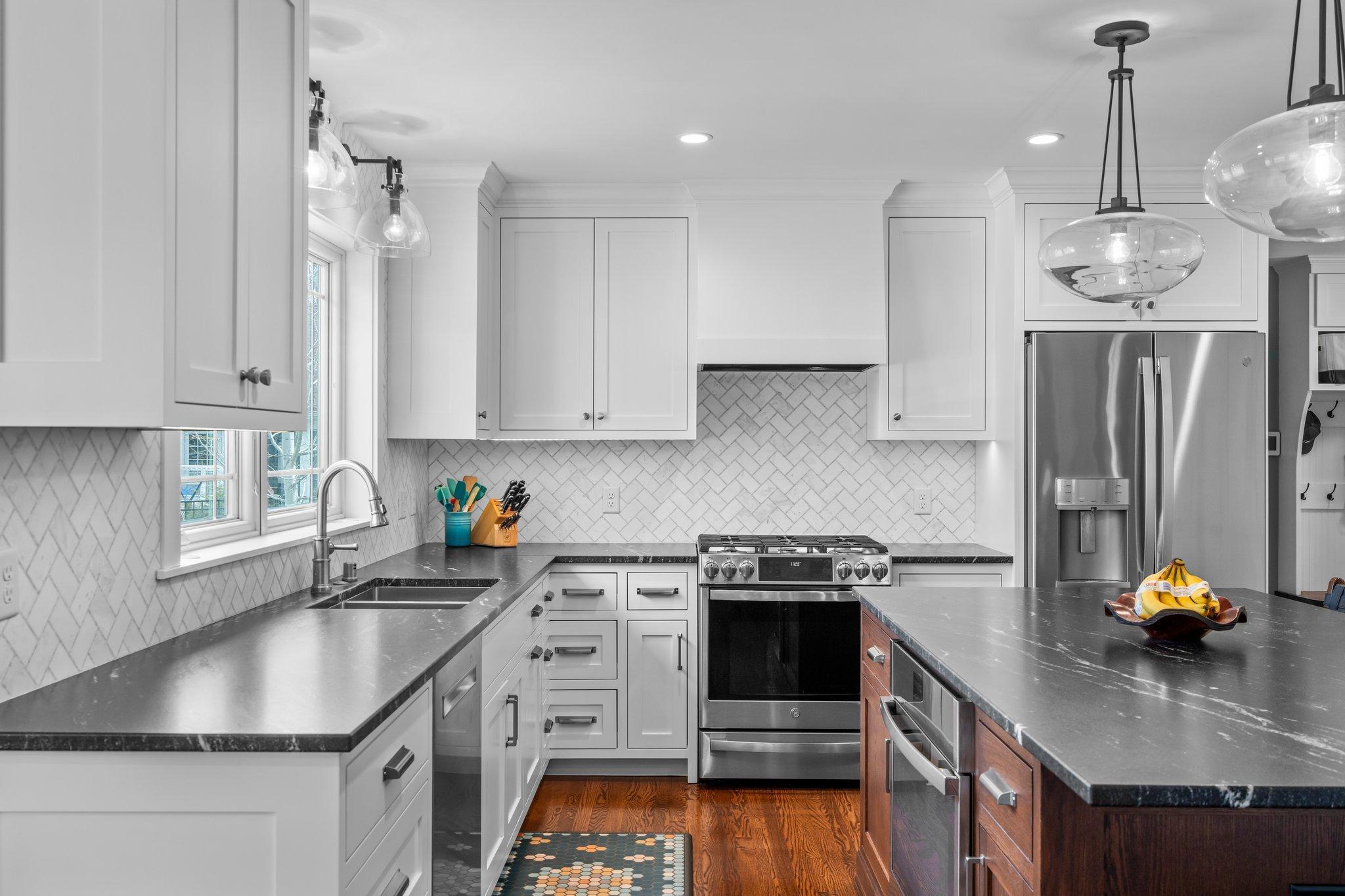 515 Harbor Court