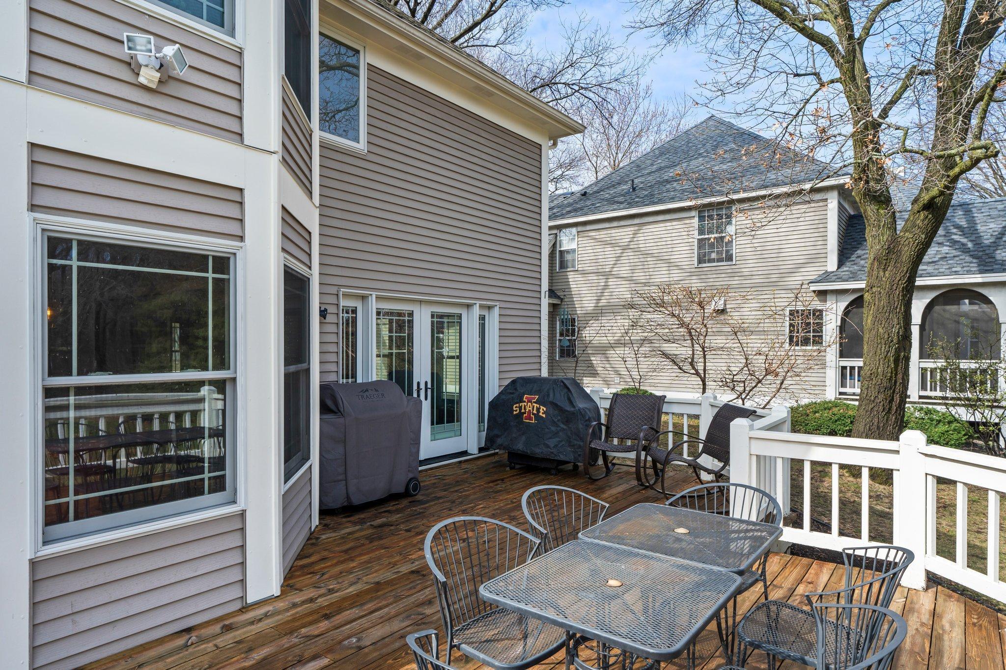 515 Harbor Court