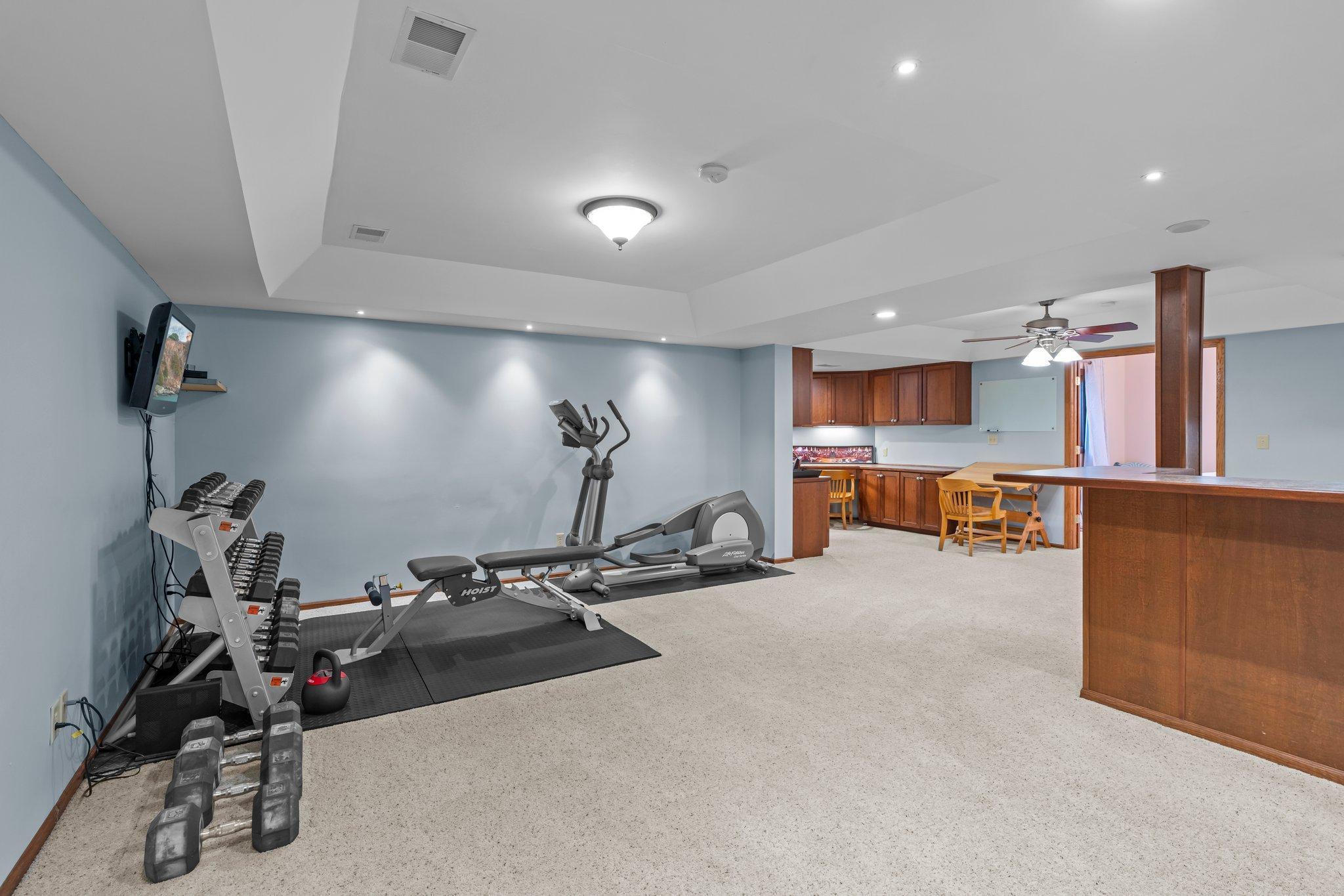 515 Harbor Court