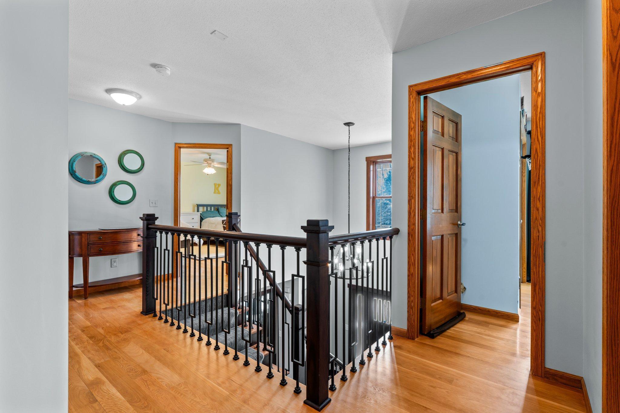 515 Harbor Court