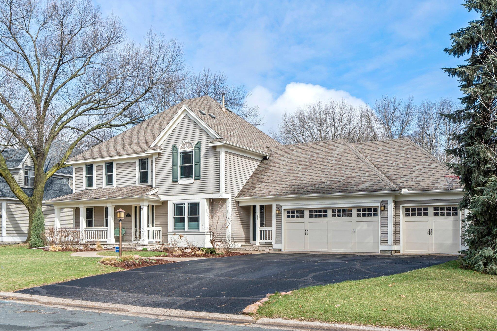 515 Harbor Court