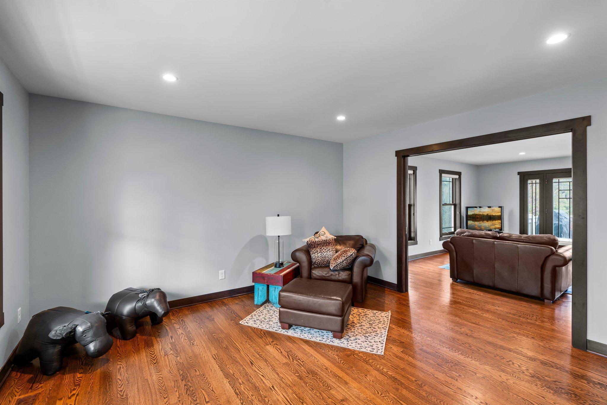 515 Harbor Court