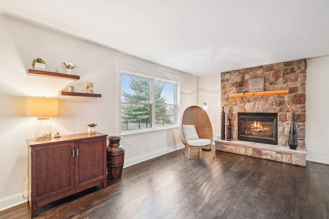 1910 Oak Glen Trail