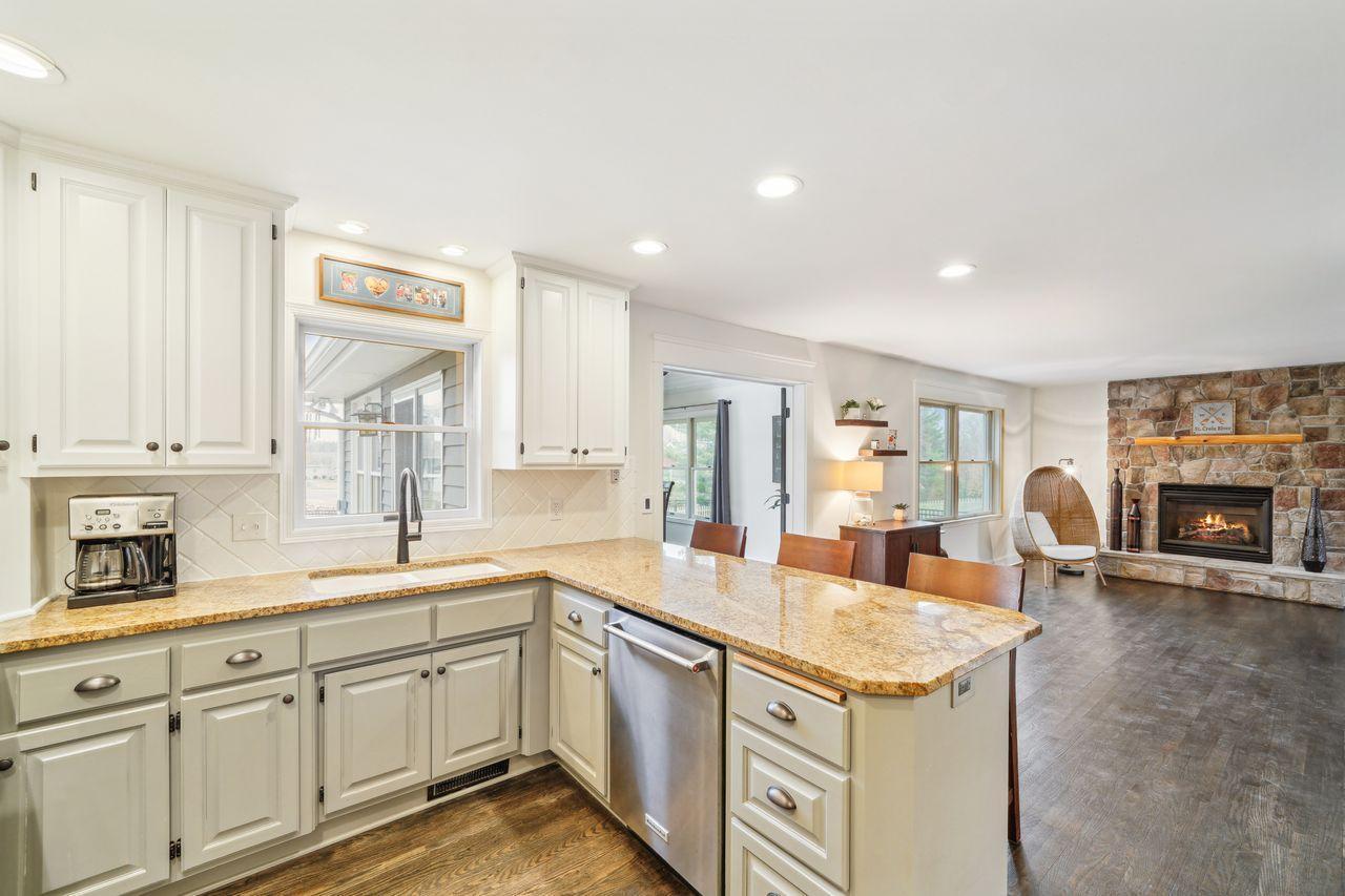 1910 Oak Glen Trail