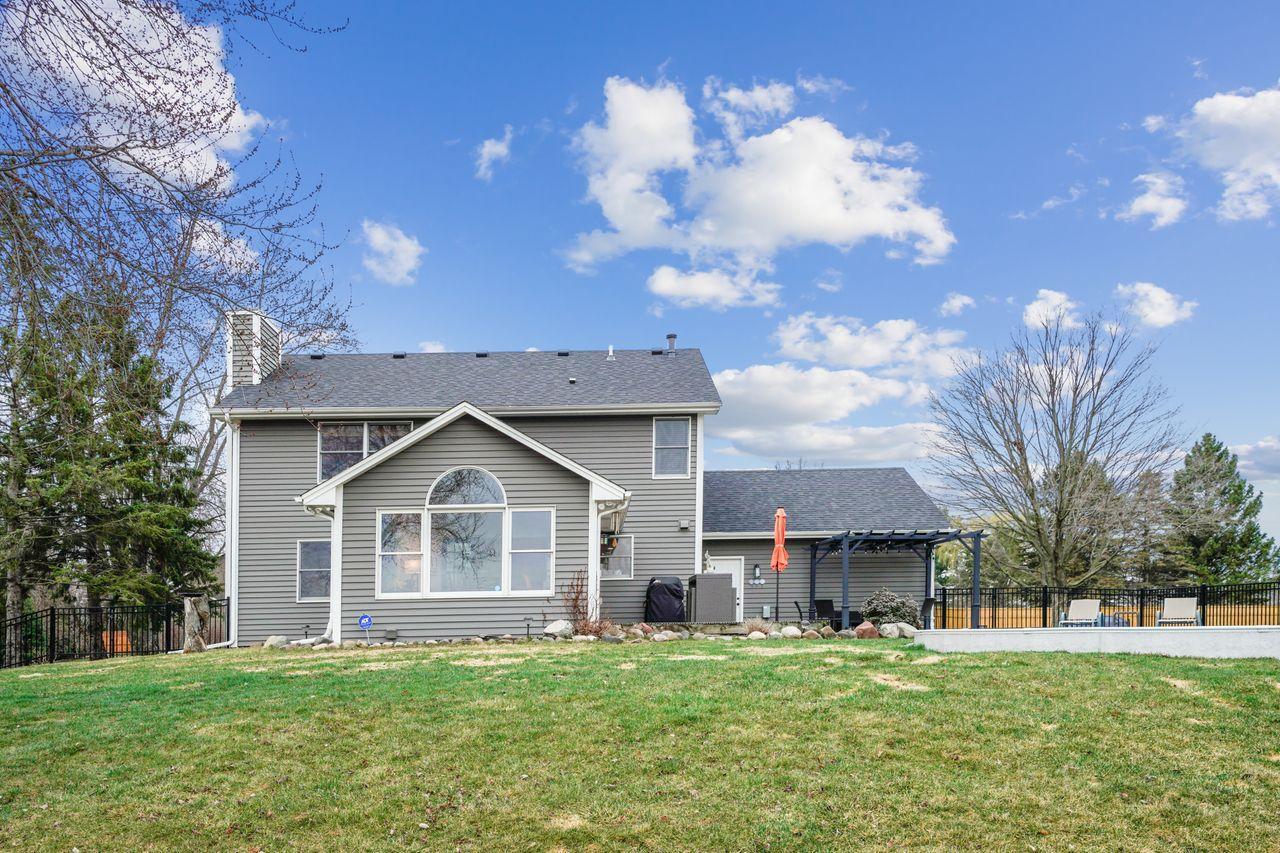 1910 Oak Glen Trail