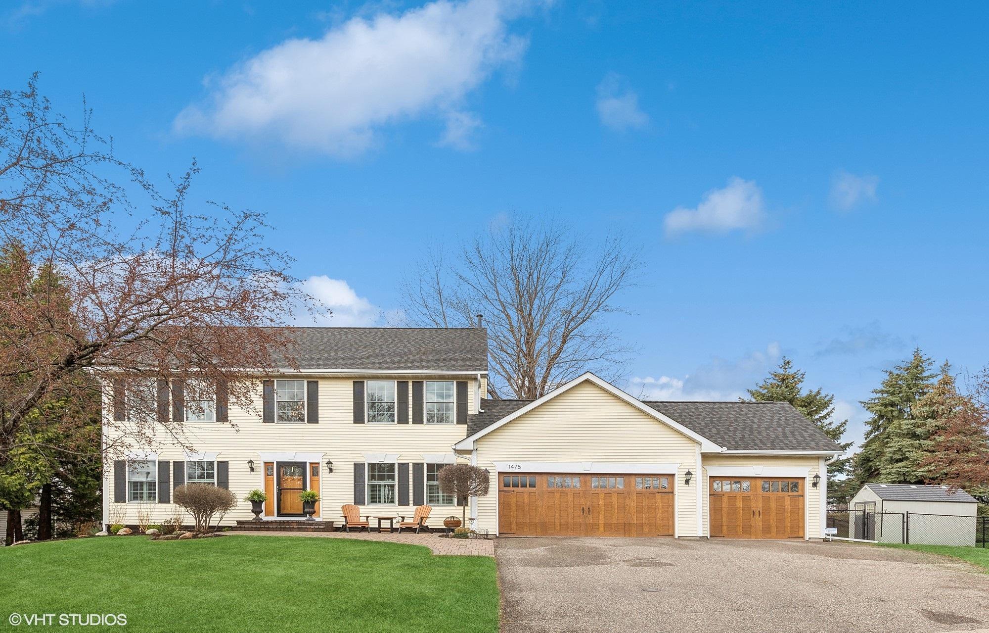 1475 W Pond Road