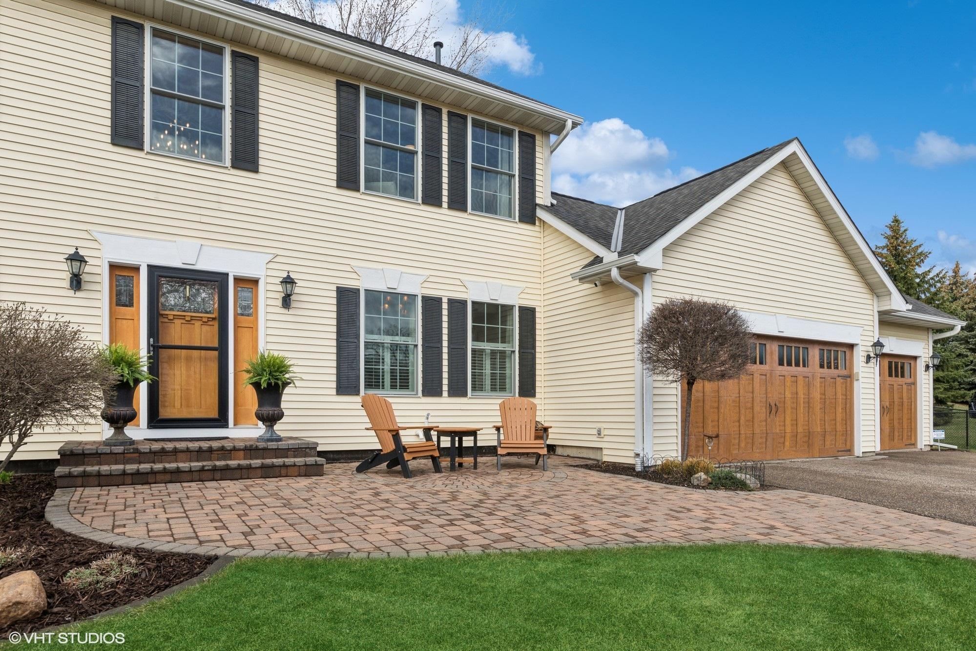 1475 W Pond Road