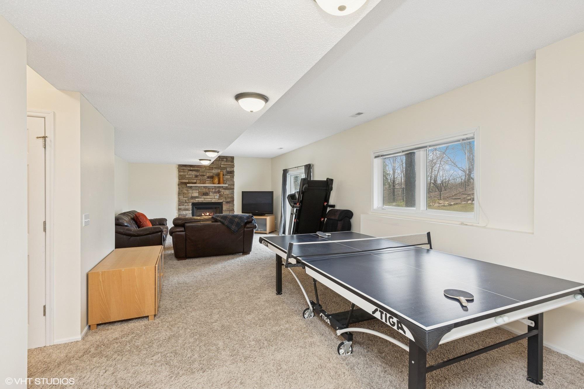 1475 W Pond Road
