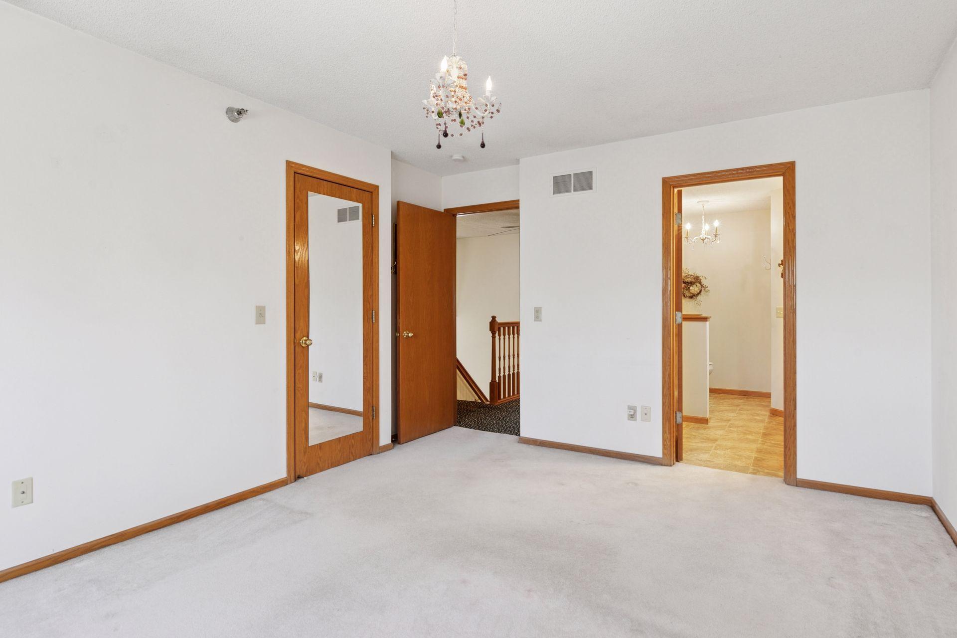 2499 Lockwood Drive Unit: 61