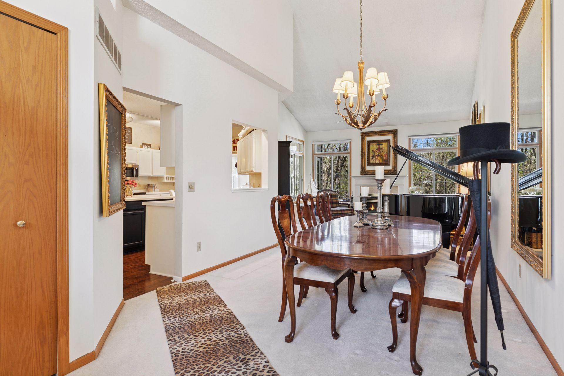 2499 Lockwood Drive Unit: 61