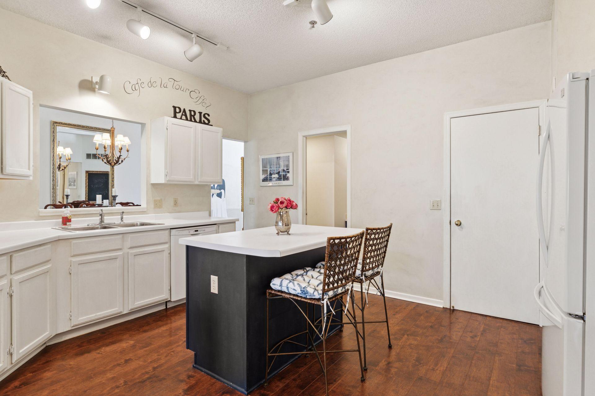 2499 Lockwood Drive Unit: 61