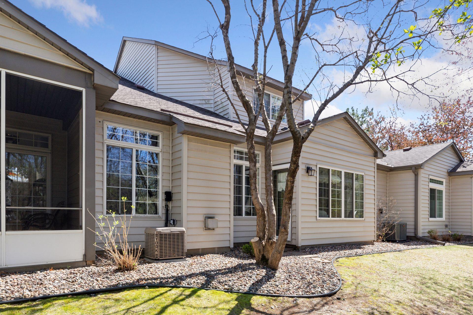 2499 Lockwood Drive Unit: 61