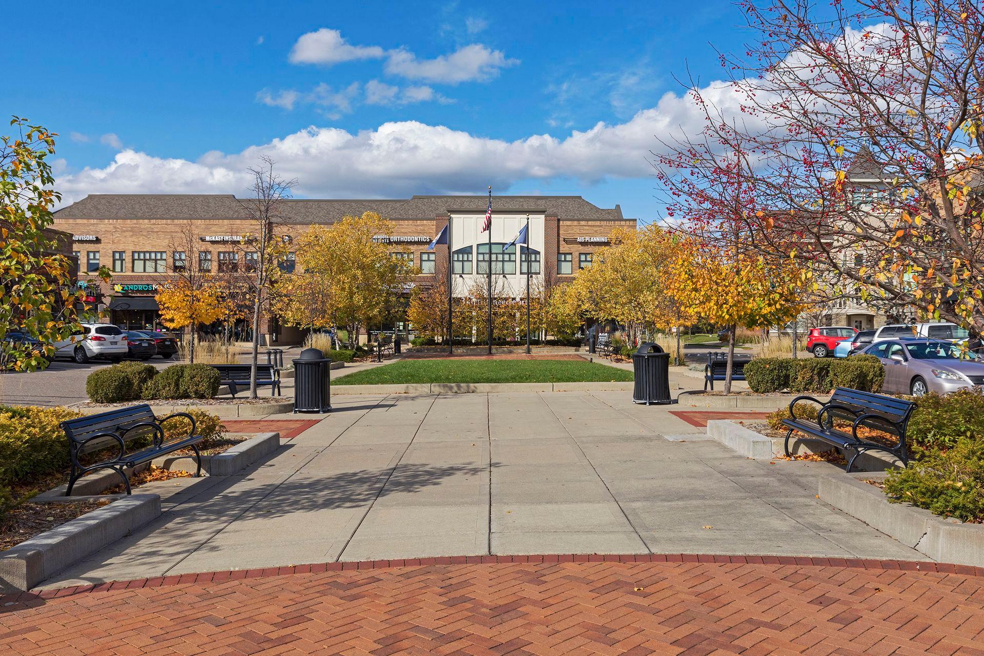 2499 Lockwood Drive Unit: 61