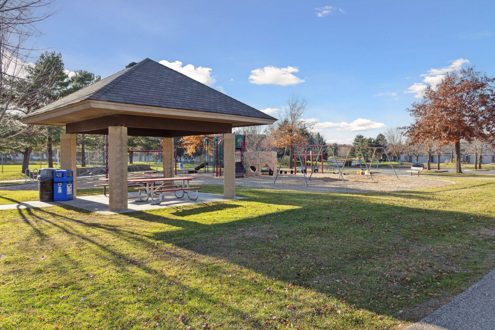 2499 Lockwood Drive Unit: 61