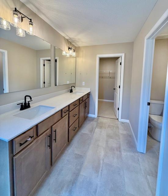 900 Mount Curve Boulevard Unit: J