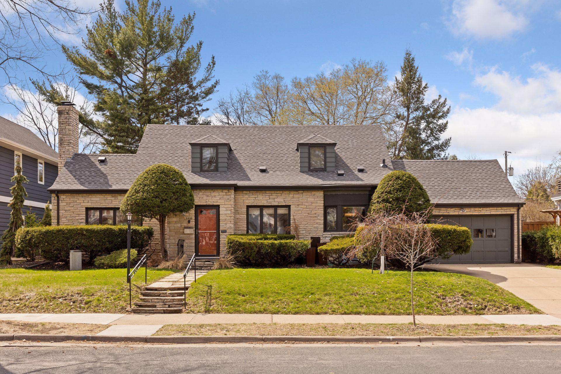 3430 Humboldt Avenue S