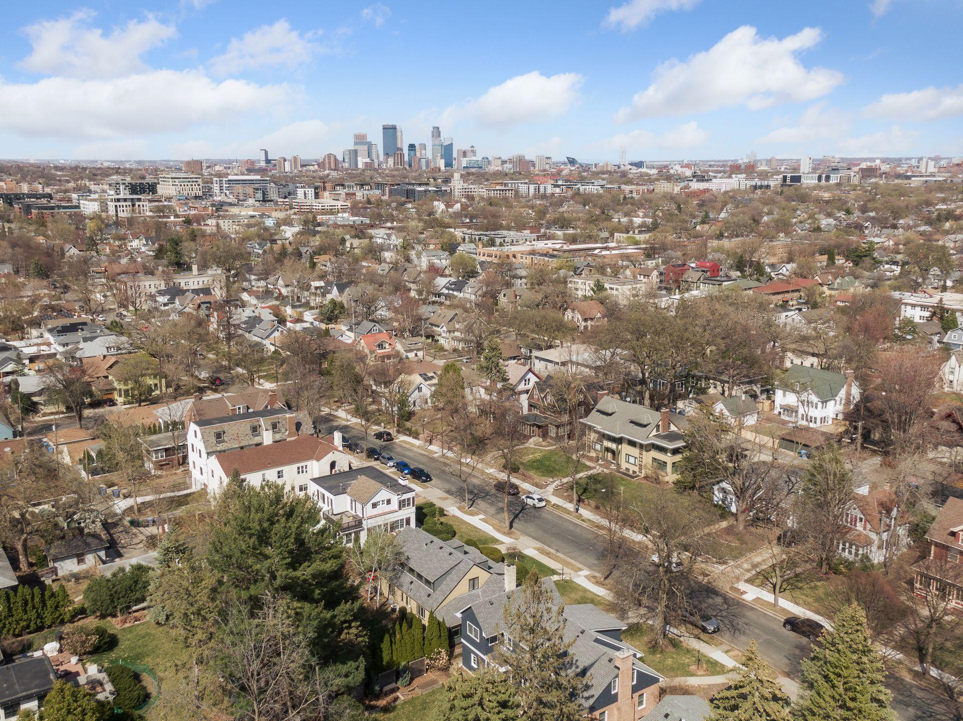 3430 Humboldt Avenue S