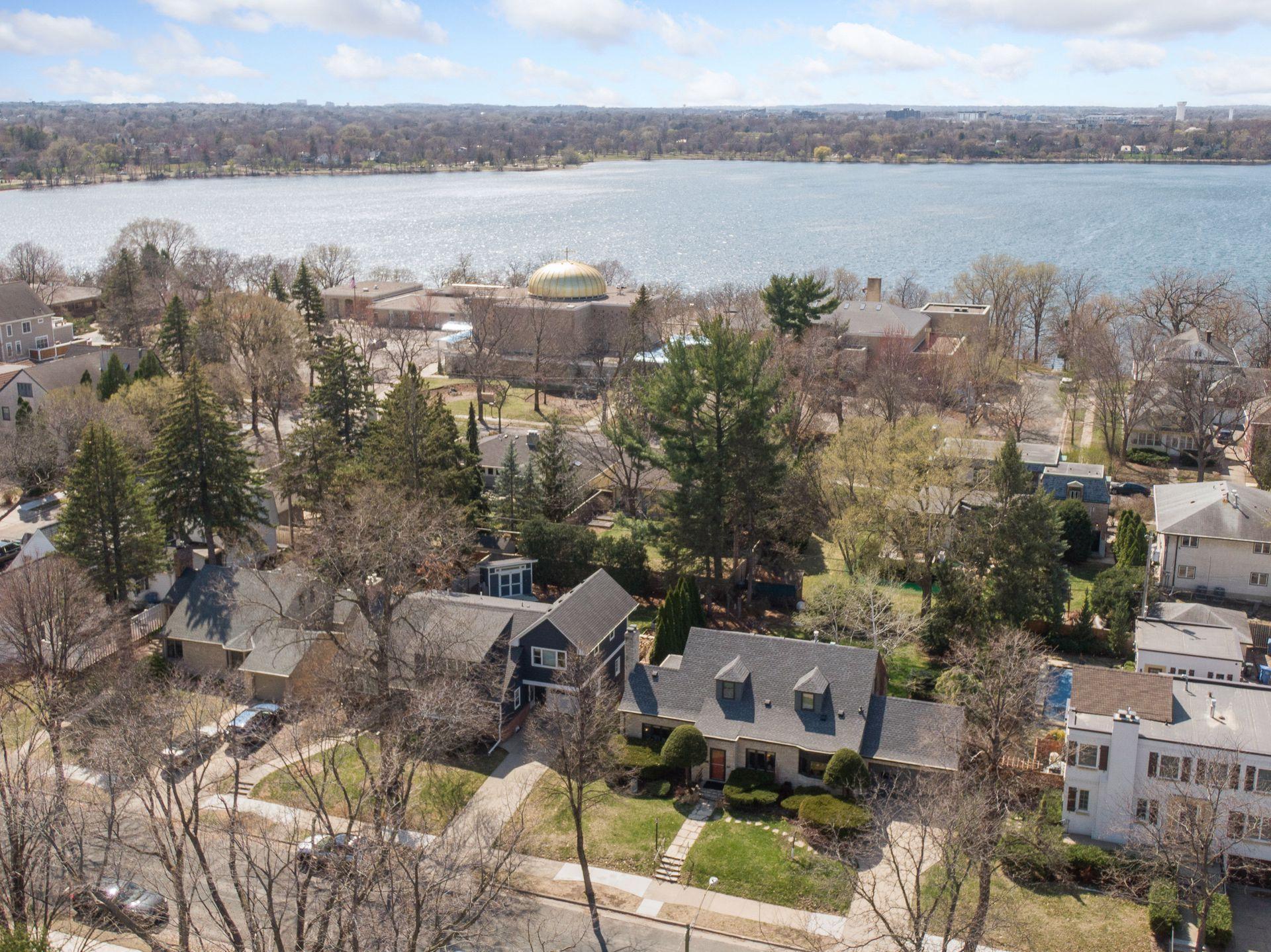 3430 Humboldt Avenue S