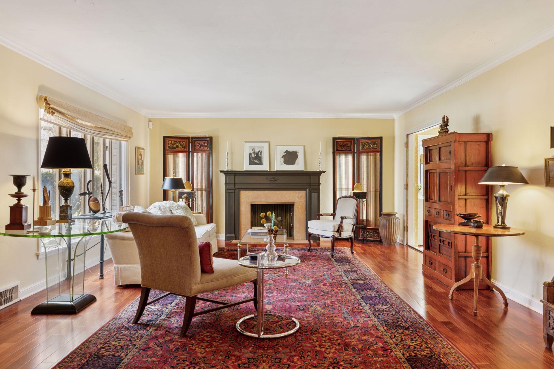 3430 Humboldt Avenue S