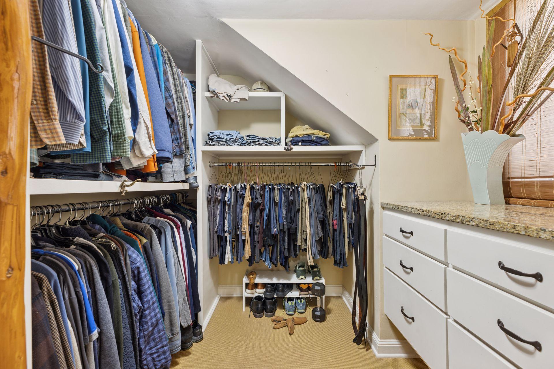 3430 Humboldt Avenue S