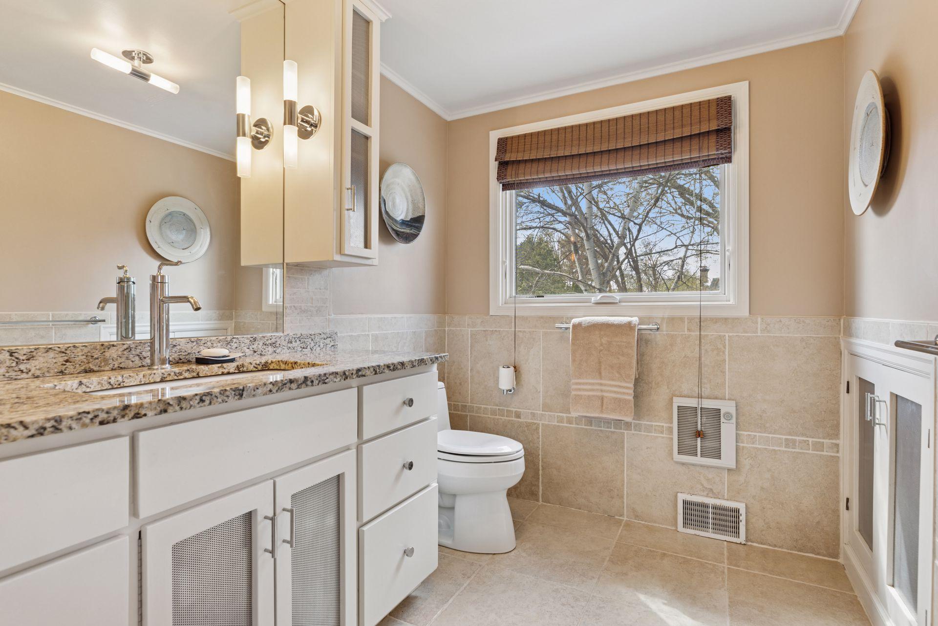 3430 Humboldt Avenue S