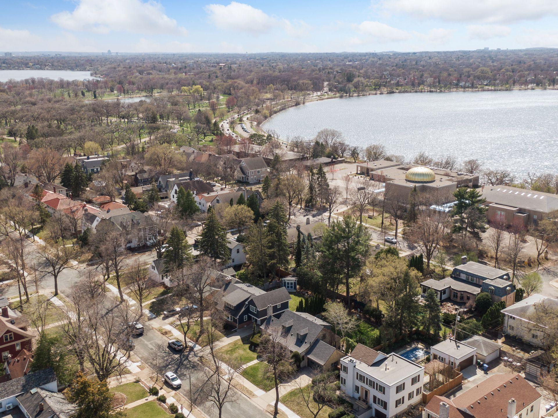 3430 Humboldt Avenue S