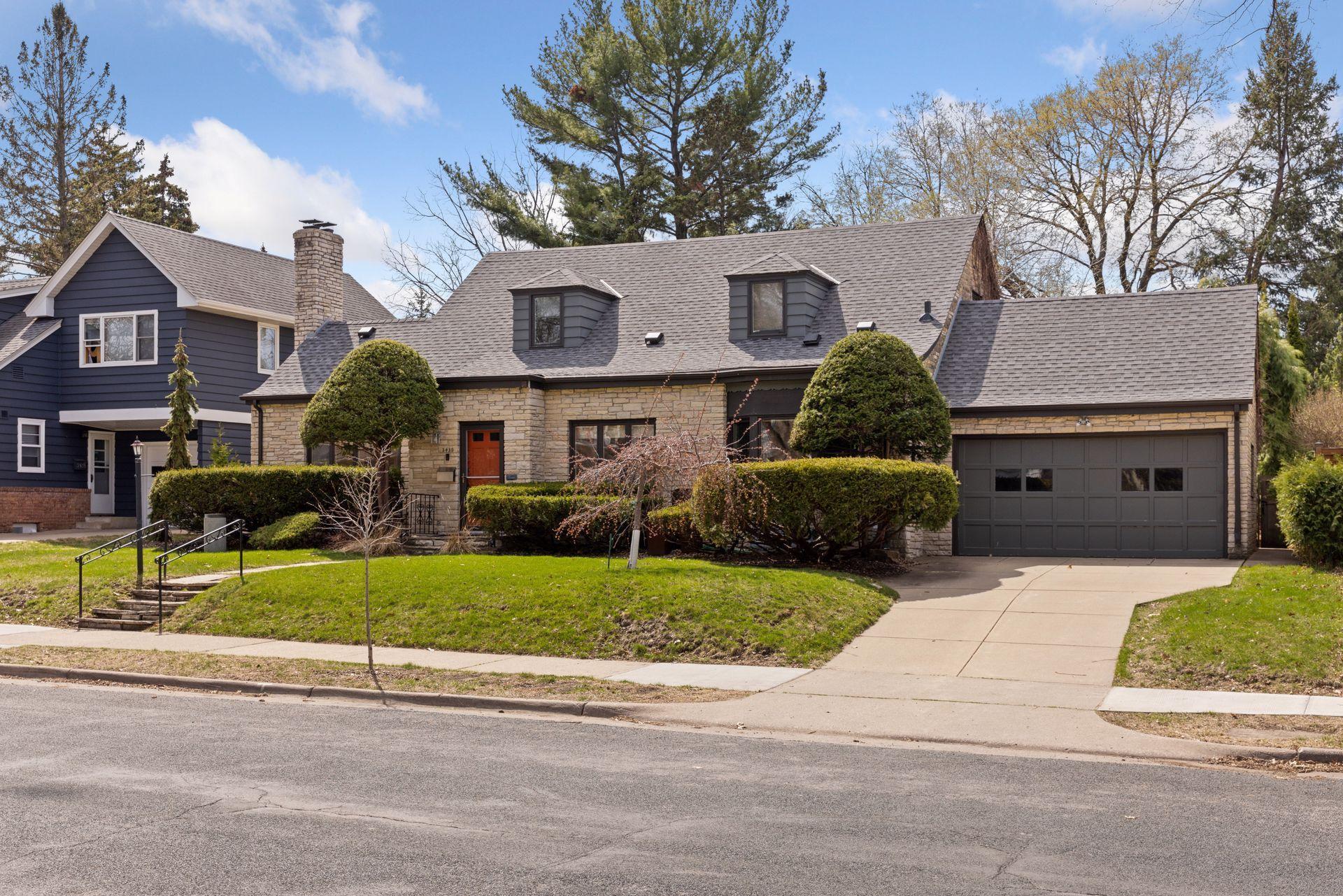 3430 Humboldt Avenue S