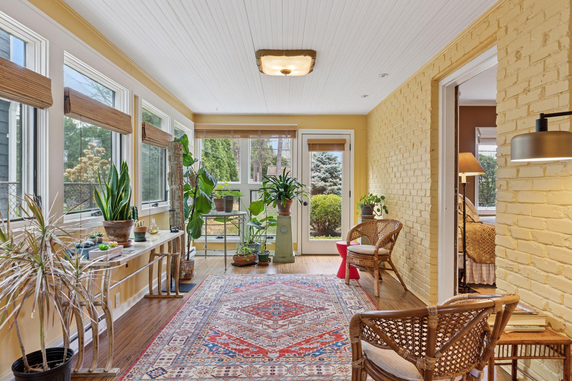 3430 Humboldt Avenue S