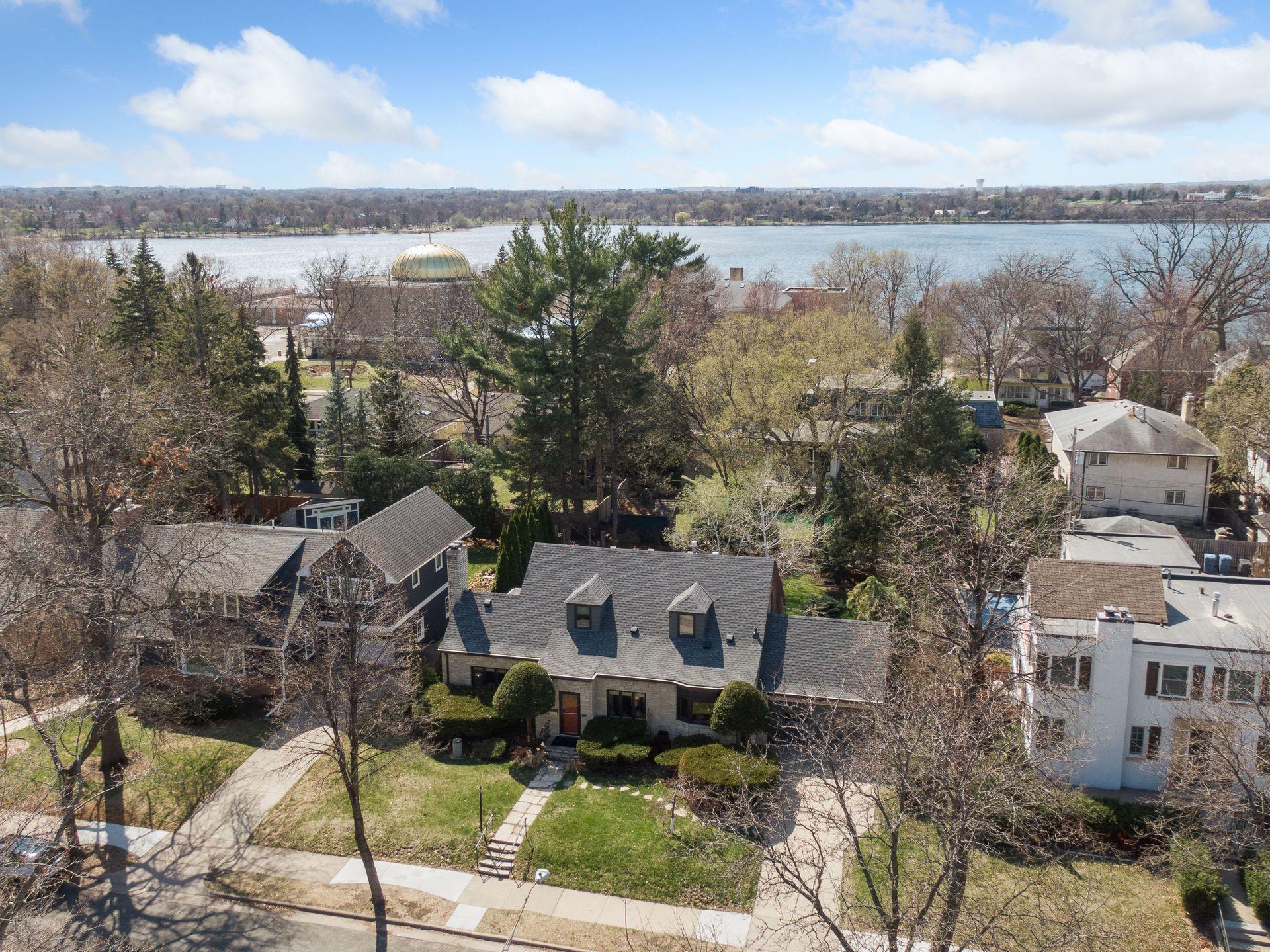 3430 Humboldt Avenue S