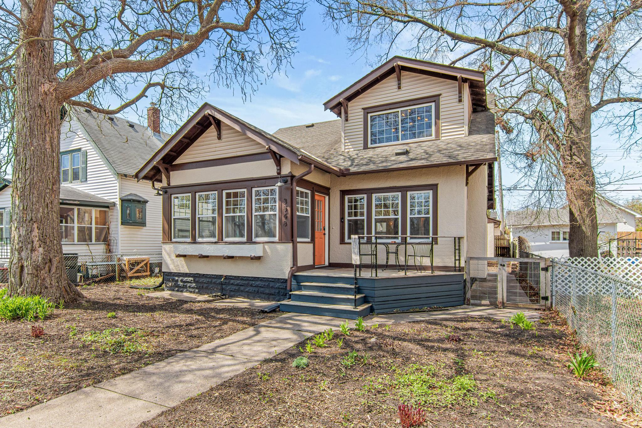 3848 Oakland Avenue